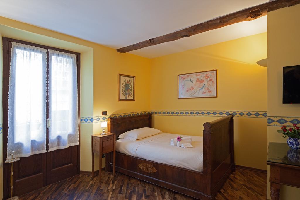 B&B Contrada Dei Giardini Кунео Екстер'єр фото
